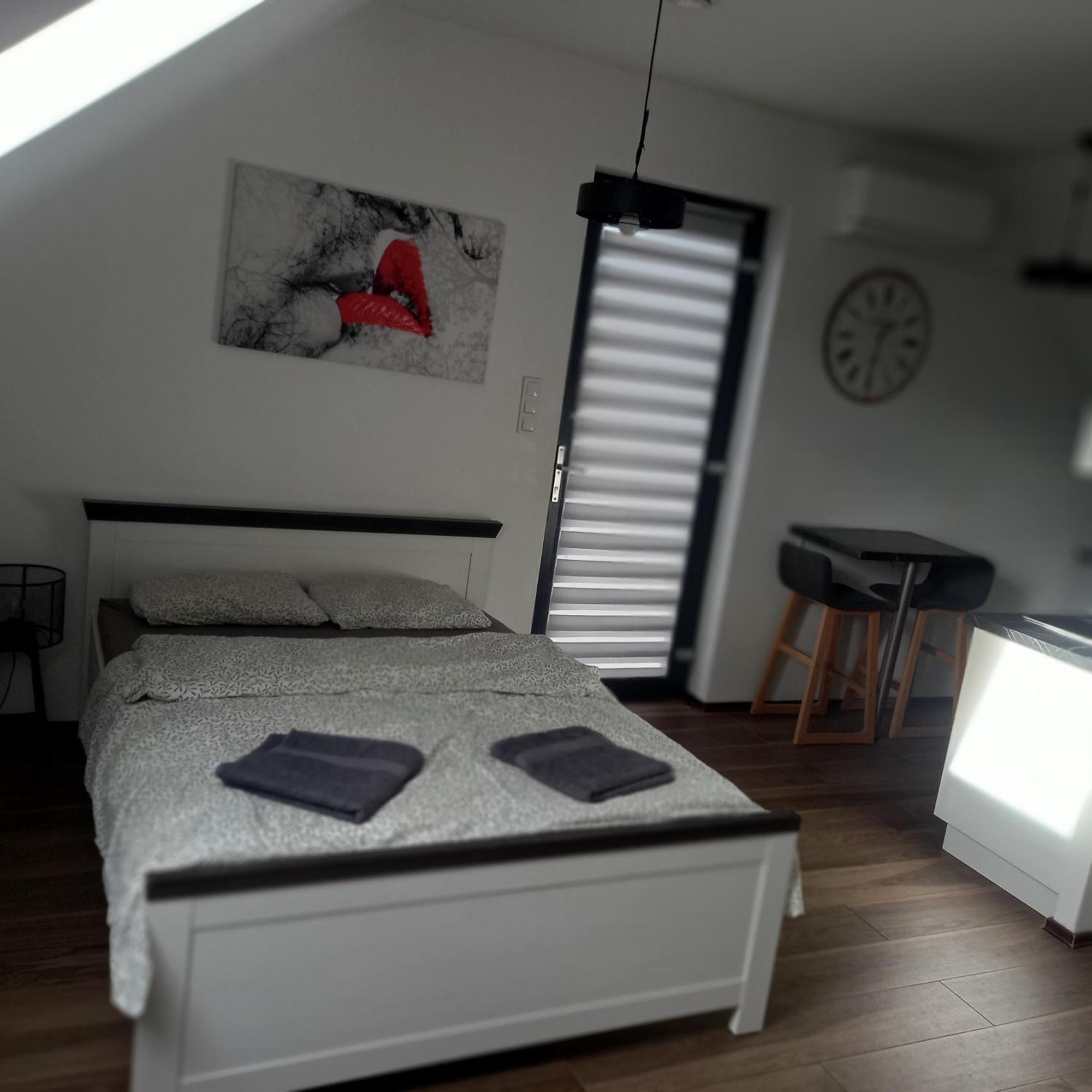 Apartament Muzyczny Jelenia Góra Esterno foto